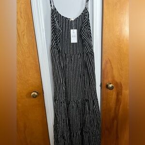 NWT Seven Islands black/white striped maxi dress
